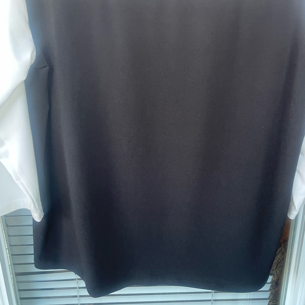 Calvin Klein Black and White Colorblock Long-Sleeve Top with Silver Accents-XL - Picture 5 of 12